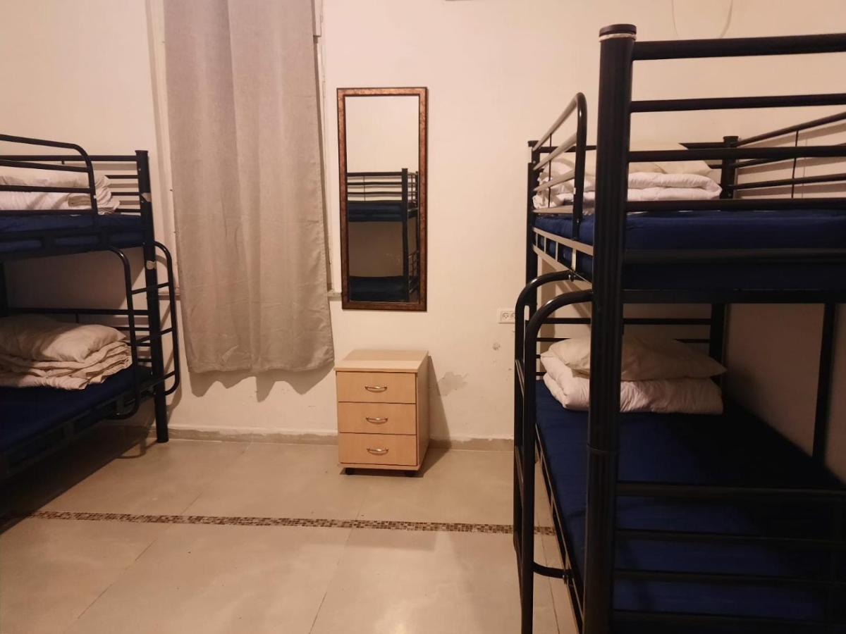 Bu93 Auberge de jeunesse Tel-Aviv